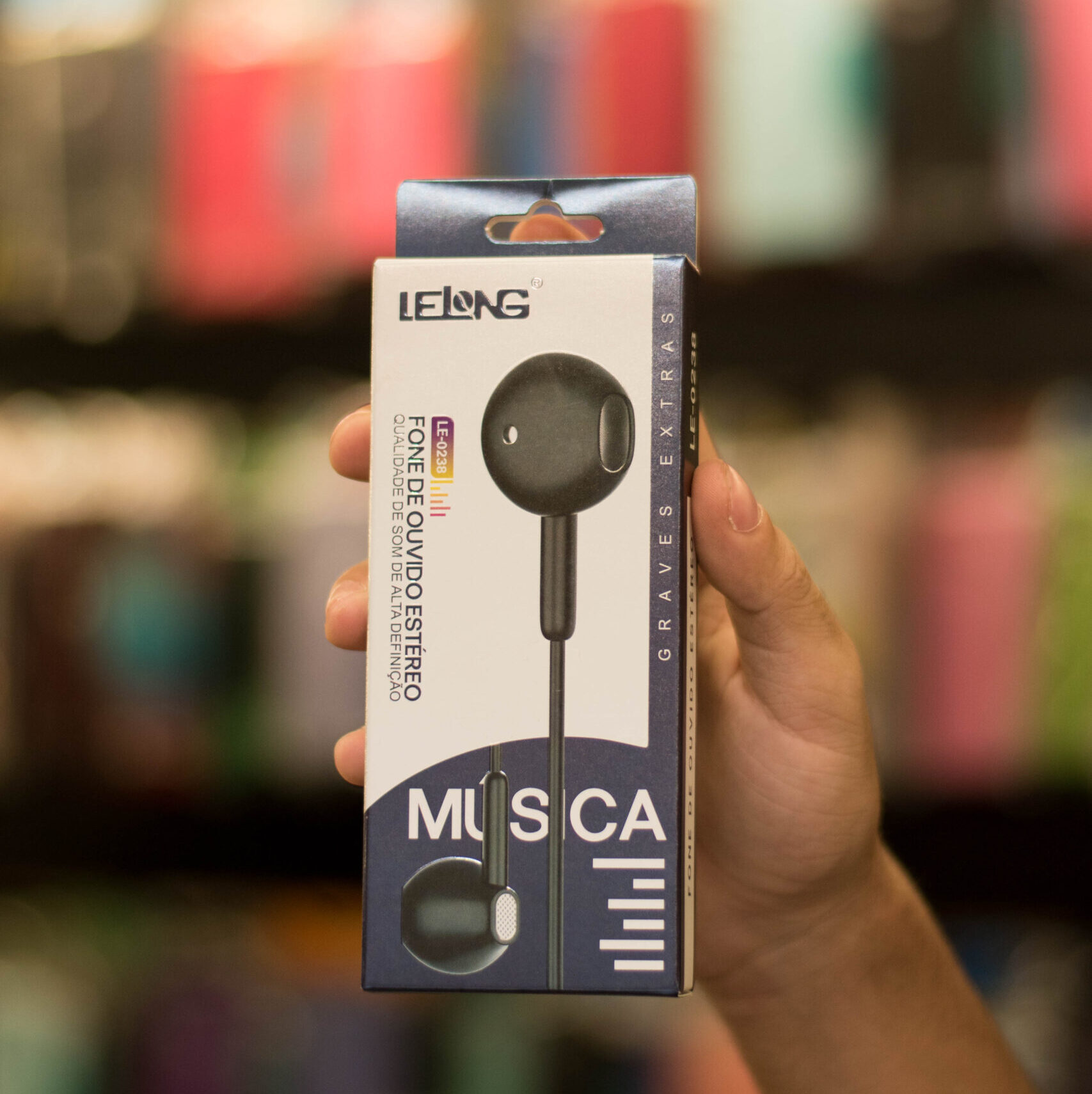 Fone de ouvido com microfone